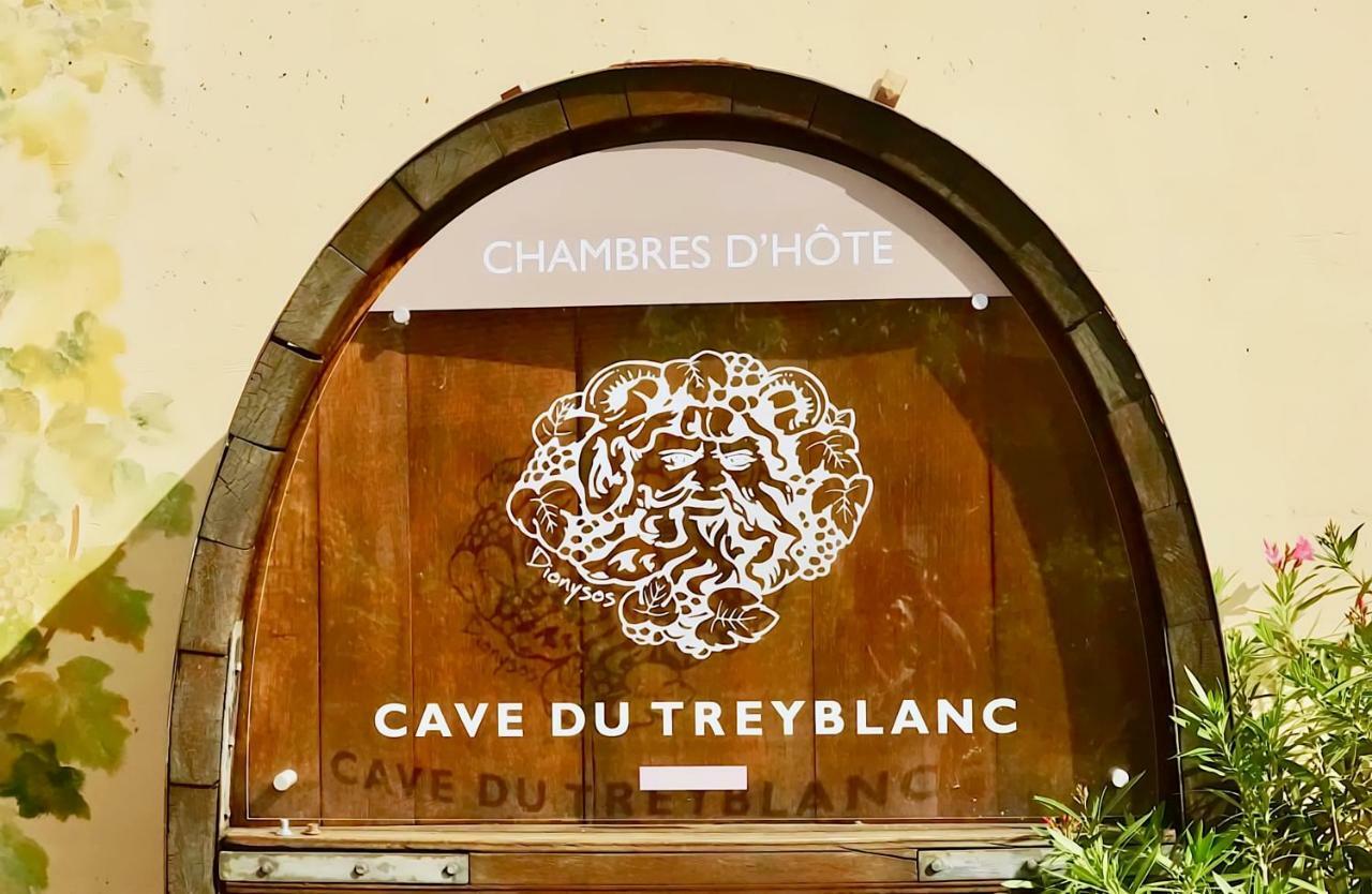 Cave Du Treyblanc Bed & Breakfast Luins Exterior photo